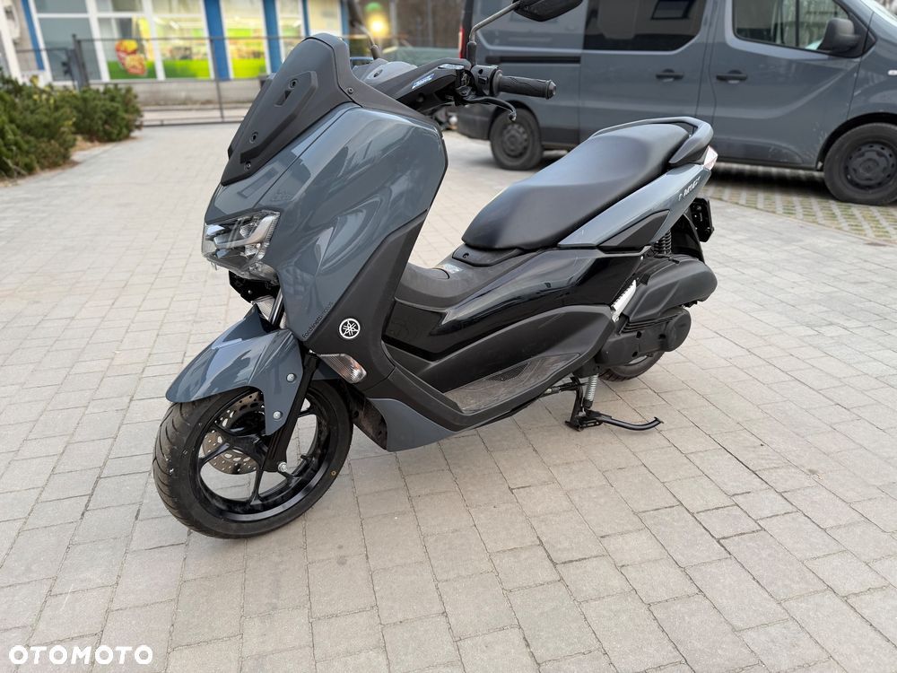 Yamaha NMAX - 9