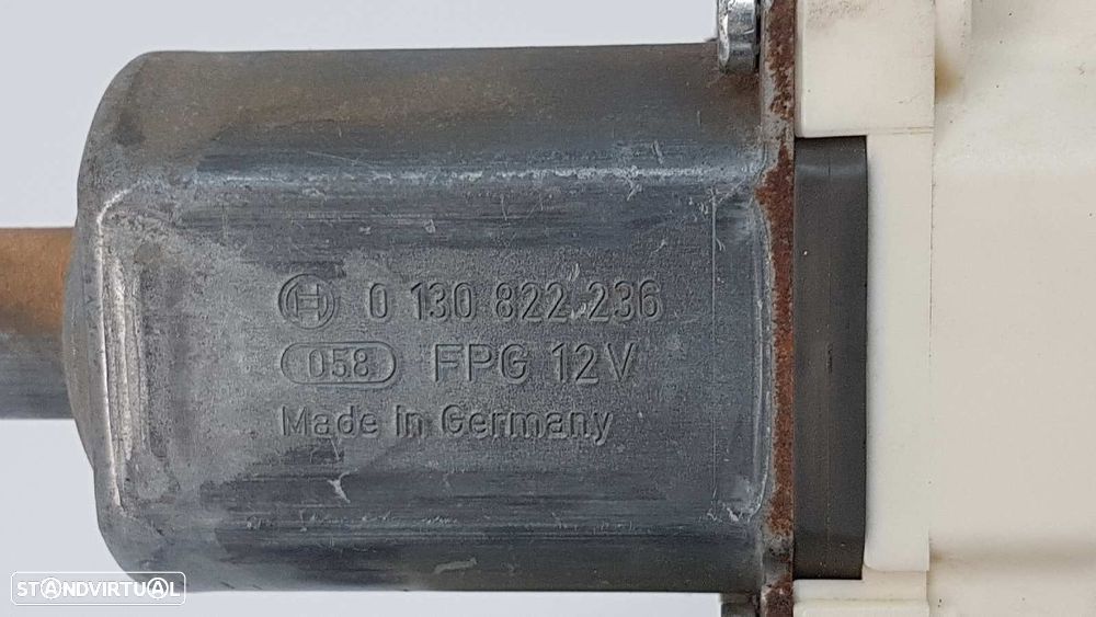 MOTOR ELEVADOR TRASEIRO DIREITO BMW X3 (E83) 2.0D - 4