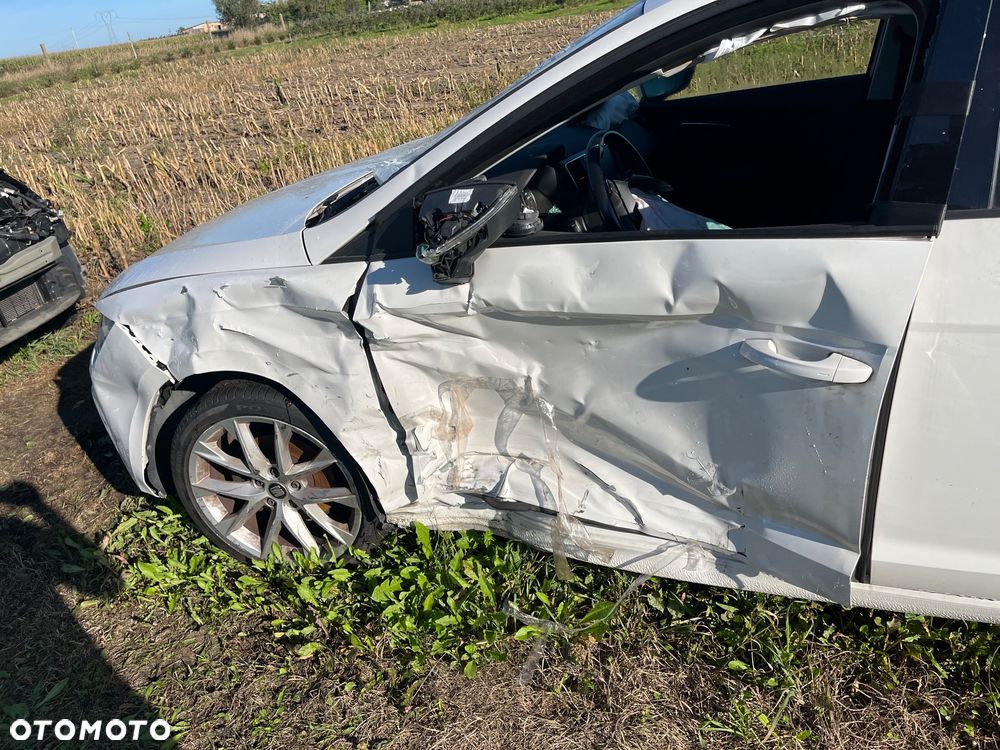 Seat Leon ST 1.4 TSI ACT Start&Stop DSG FR - 5