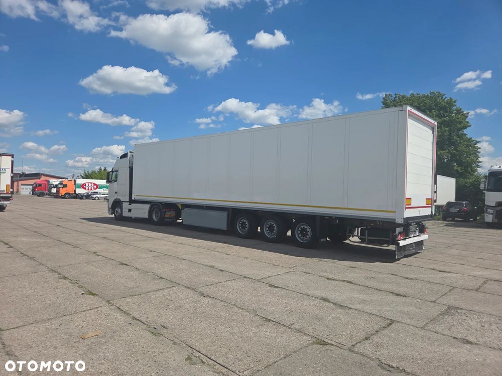 Schmitz Cargobull Izoterma - 1