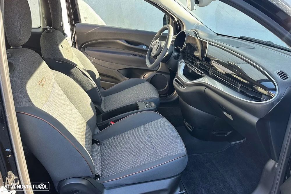 Fiat 500e 42kWh ICON - 11