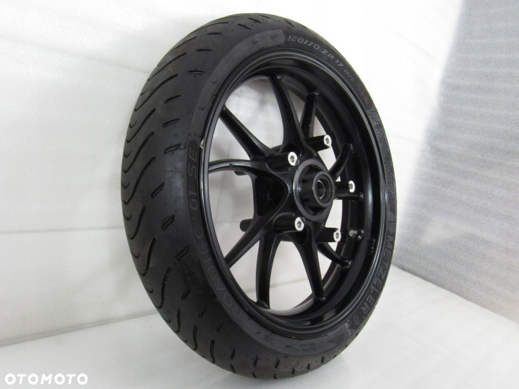 Felga przód + opona Triumph Speed Triple 1050, 10r - 6