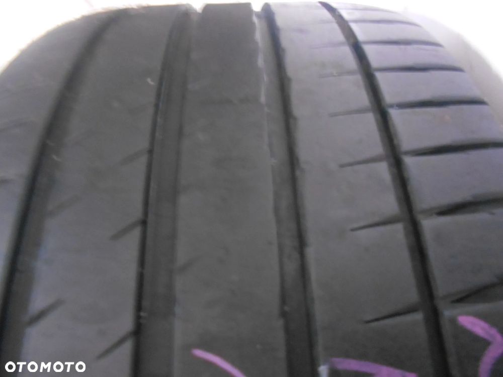 OPONA POJEDYNKA 285/40R20 MICHELIN PILOT SPORT 4 NFO DOT 1220 6.9MM - 2