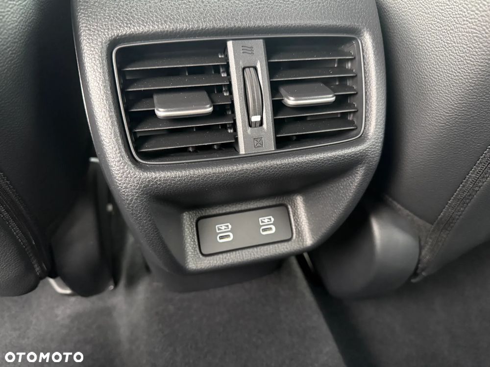 Honda Civic 2.0 i-MMD eHEV Advance CVT - 22