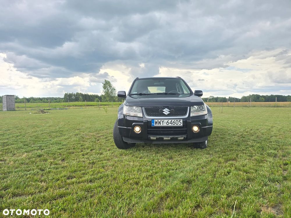Suzuki Grand Vitara 2.0 - 3