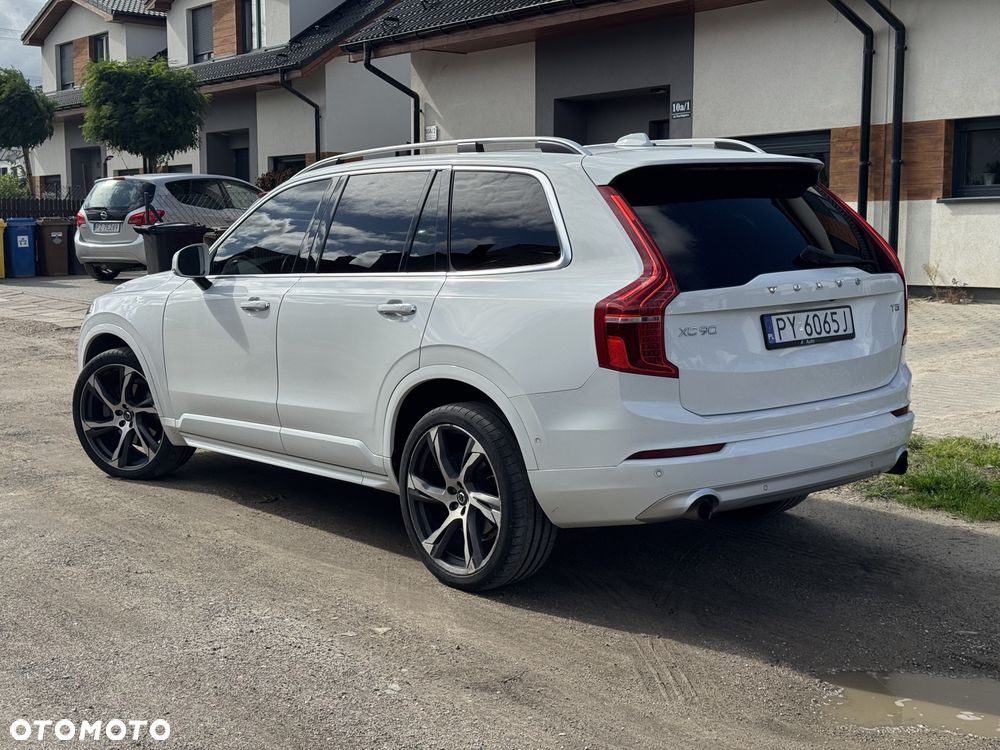 Volvo XC 90 - 12