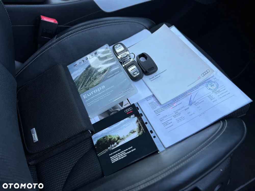 Audi A4 Avant 2.0 TDI DPF clean diesel quattro S tronic S line Sportpaket - 19