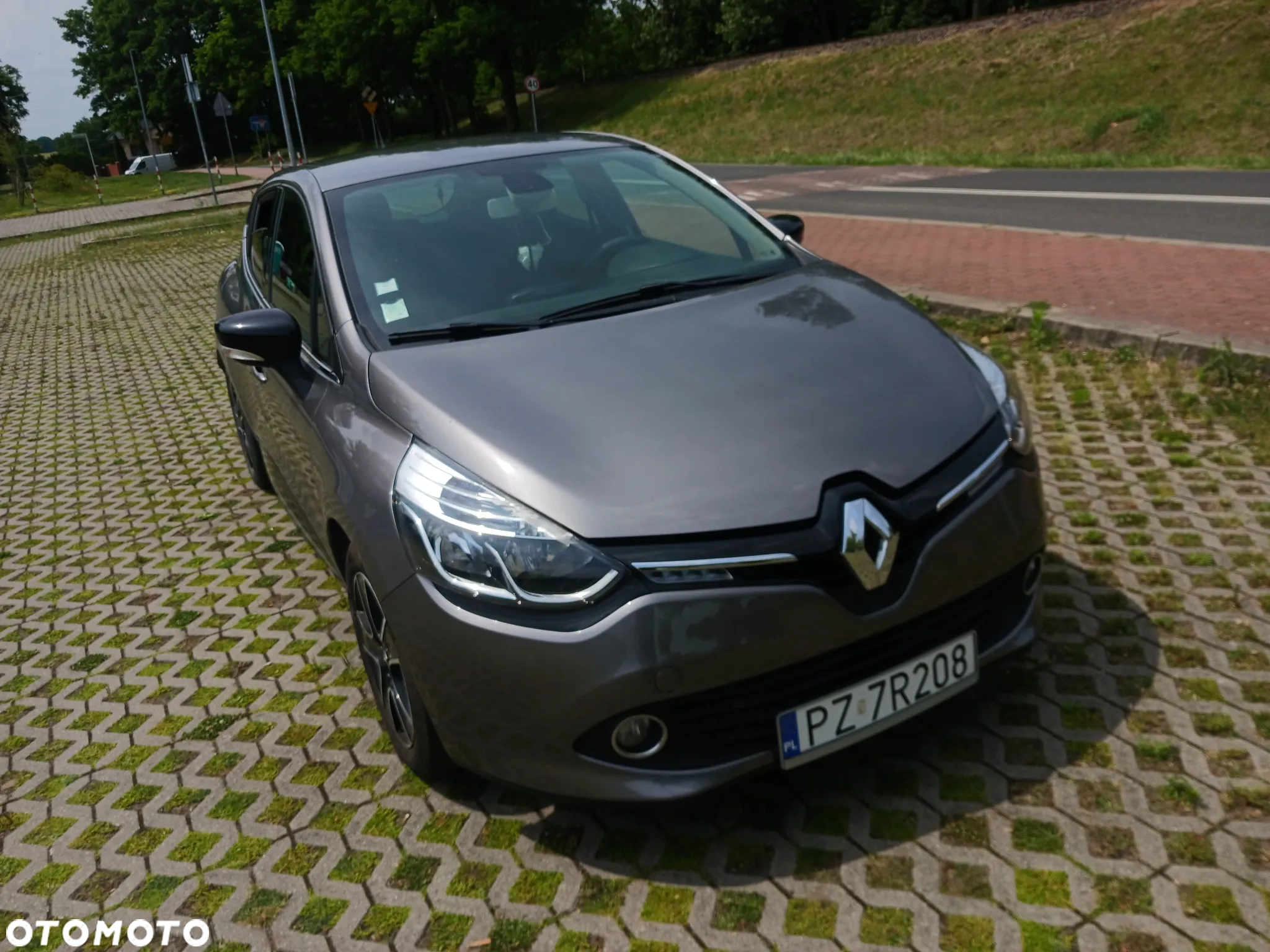 Renault Clio - 5