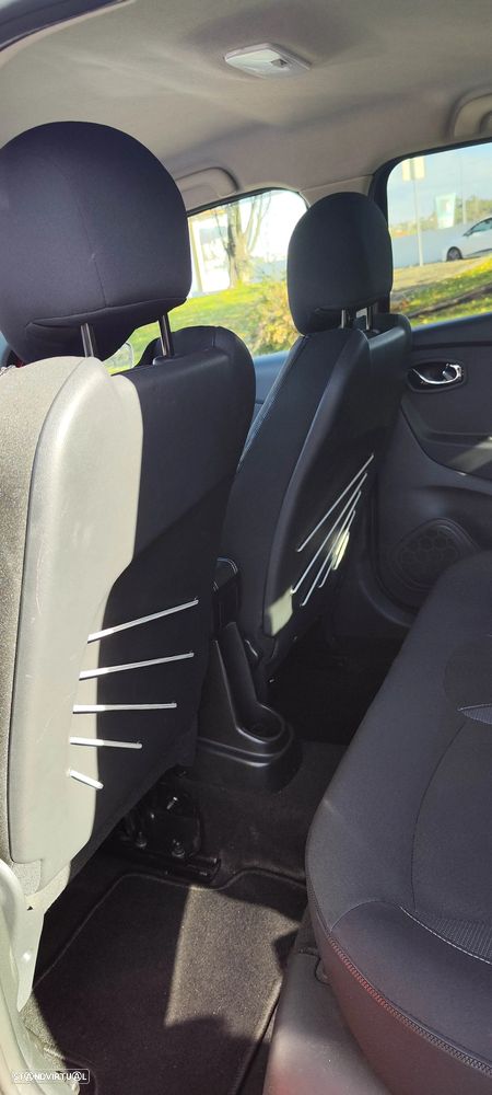 Renault Captur 0.9 TCE Exclusive - 12