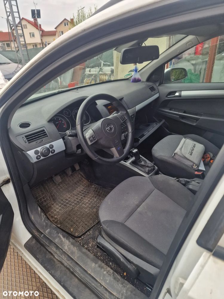 Opel Astra H kombi OPC line 1.9 cdti 120km Z19DT lakier 10U na części - 6
