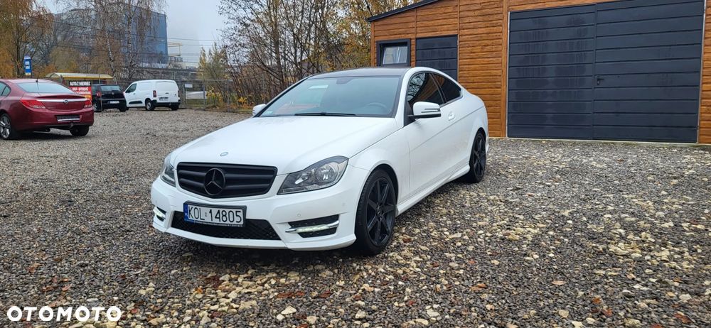Mercedes-Benz Klasa C 180 (BlueEFFICIENCY) - 1