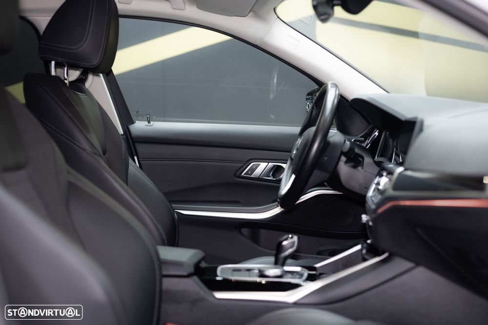 BMW 320 d Line Sport Auto - 22