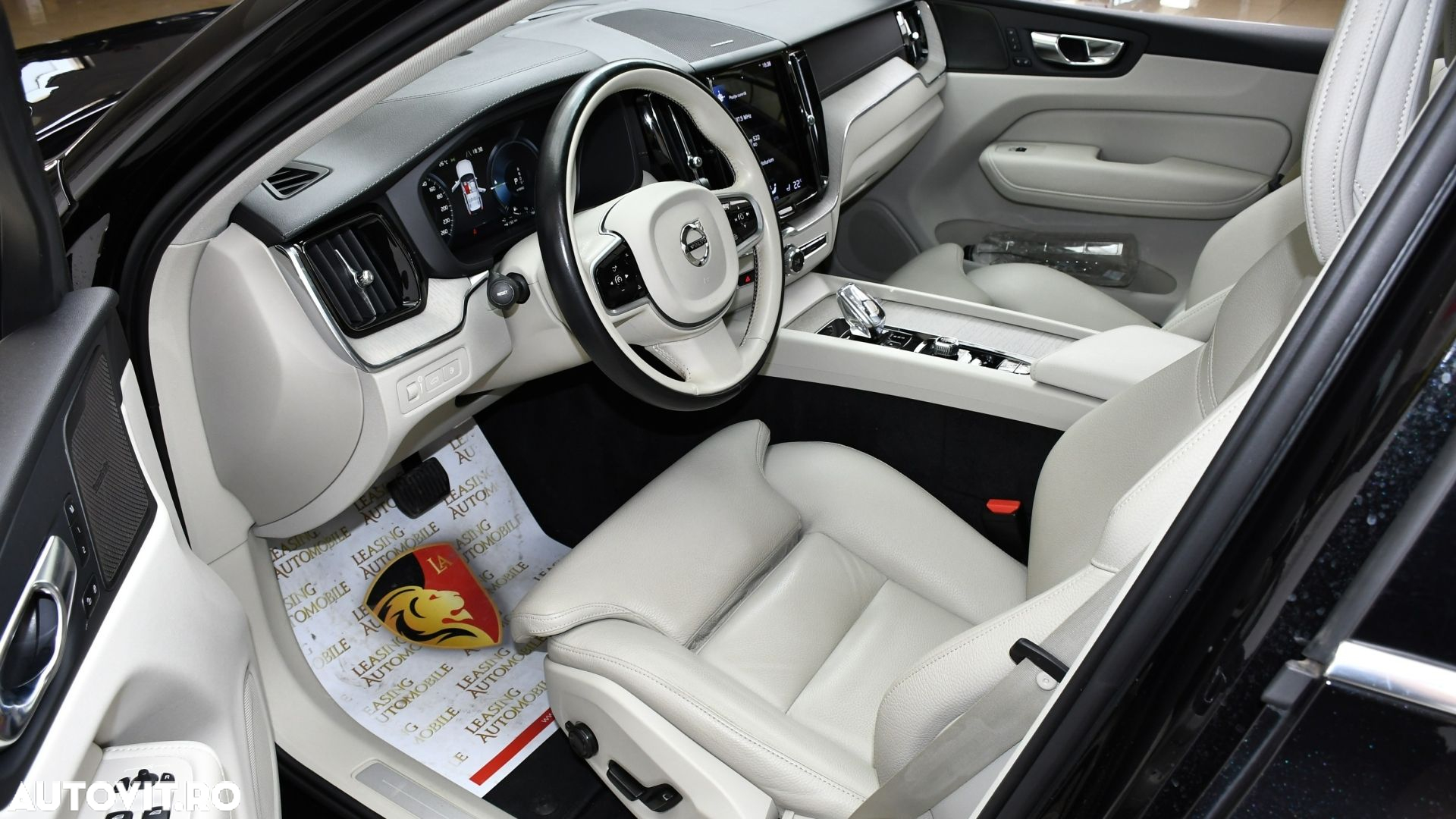 Volvo XC 60 - 11