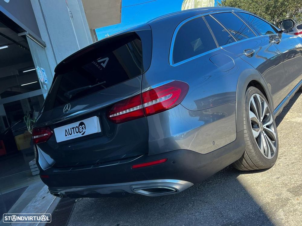 Mercedes-Benz E 220 d 4Matic All-Terrain - 2