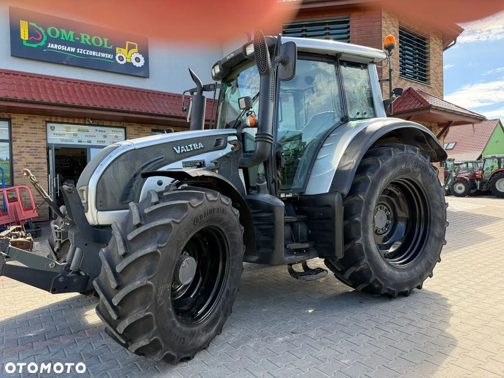 Valtra N 142 DIRECT N 143 CASE MAXXUM 125 - 2