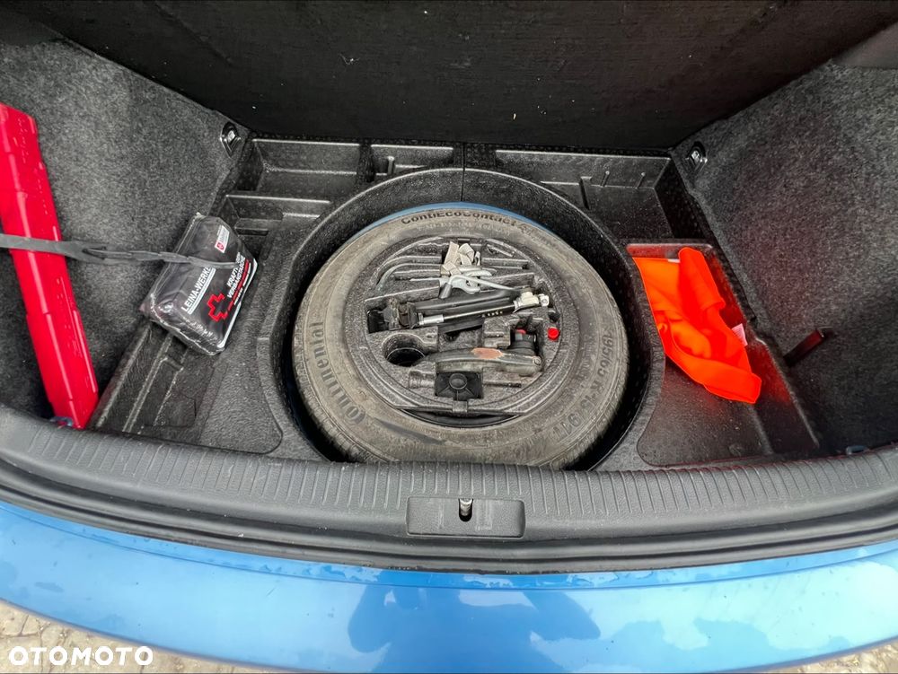 Volkswagen Golf - 15