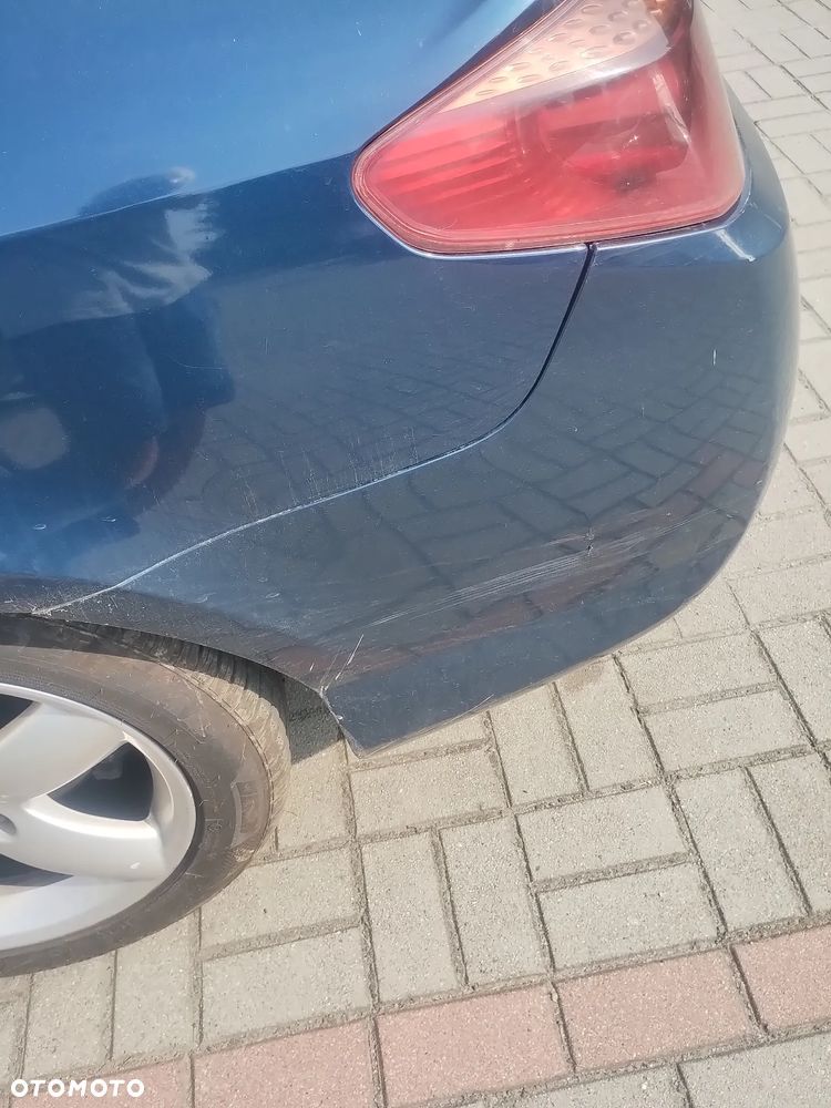 Peugeot 407 2.7HDi V6 Sport - 17