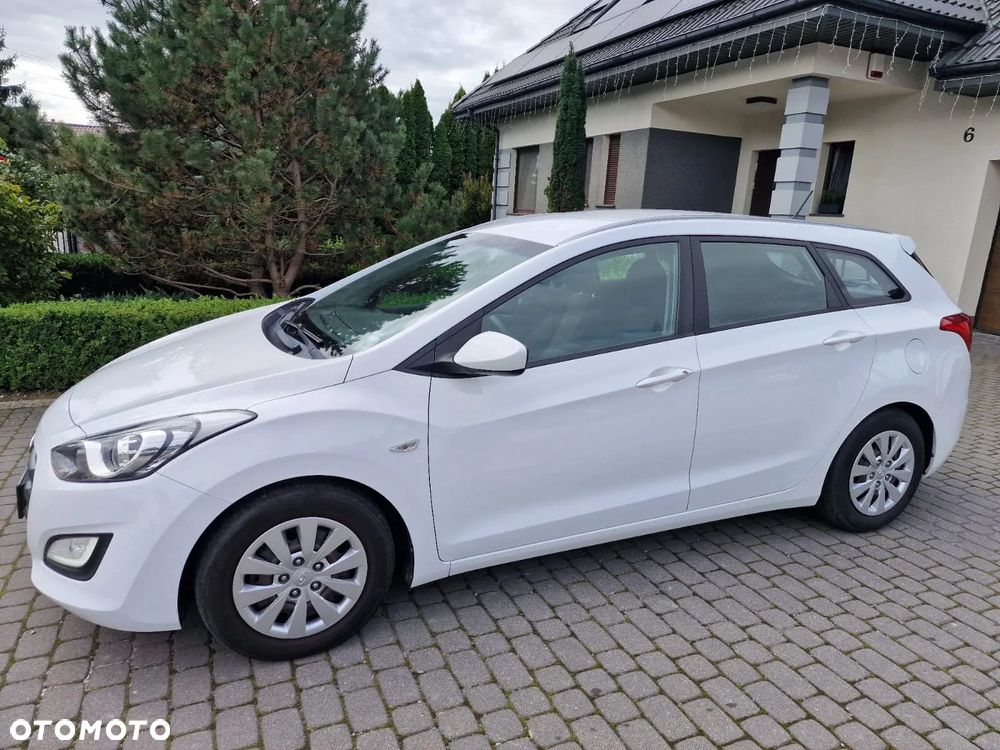 Hyundai i30 1.6 CRDi BlueDrive Classic - 12
