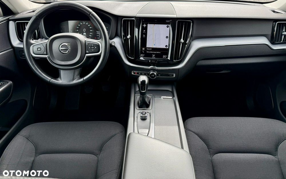 Volvo XC 60 D4 AWD Momentum Pro - 11