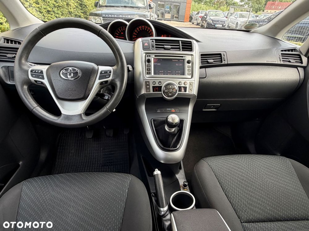 Toyota Verso 1.8 Edition - 5