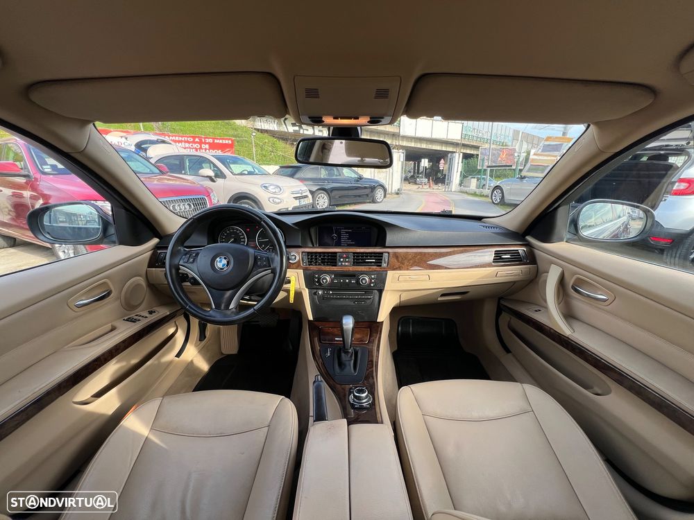 BMW 320 d Navigation Auto - 13