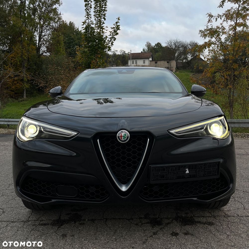 Alfa Romeo Stelvio 2.0 Turbo 16V AT8-Q4 First Edition - 37