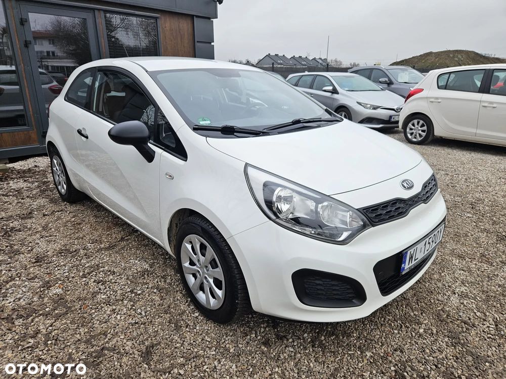 Kia Rio 1.2 Business Line - 11