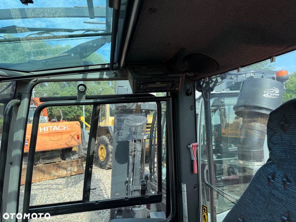 Kalmar DSG 80-9 - 15