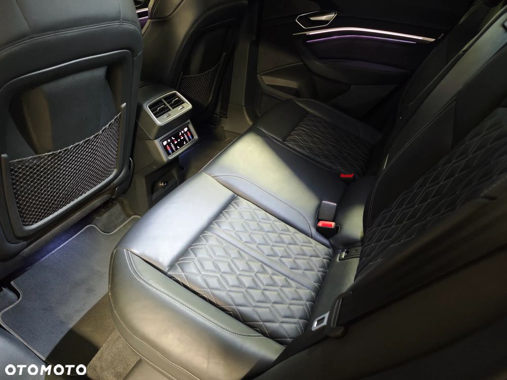 Audi e-tron Sportback 50 Quattro S Line - 10
