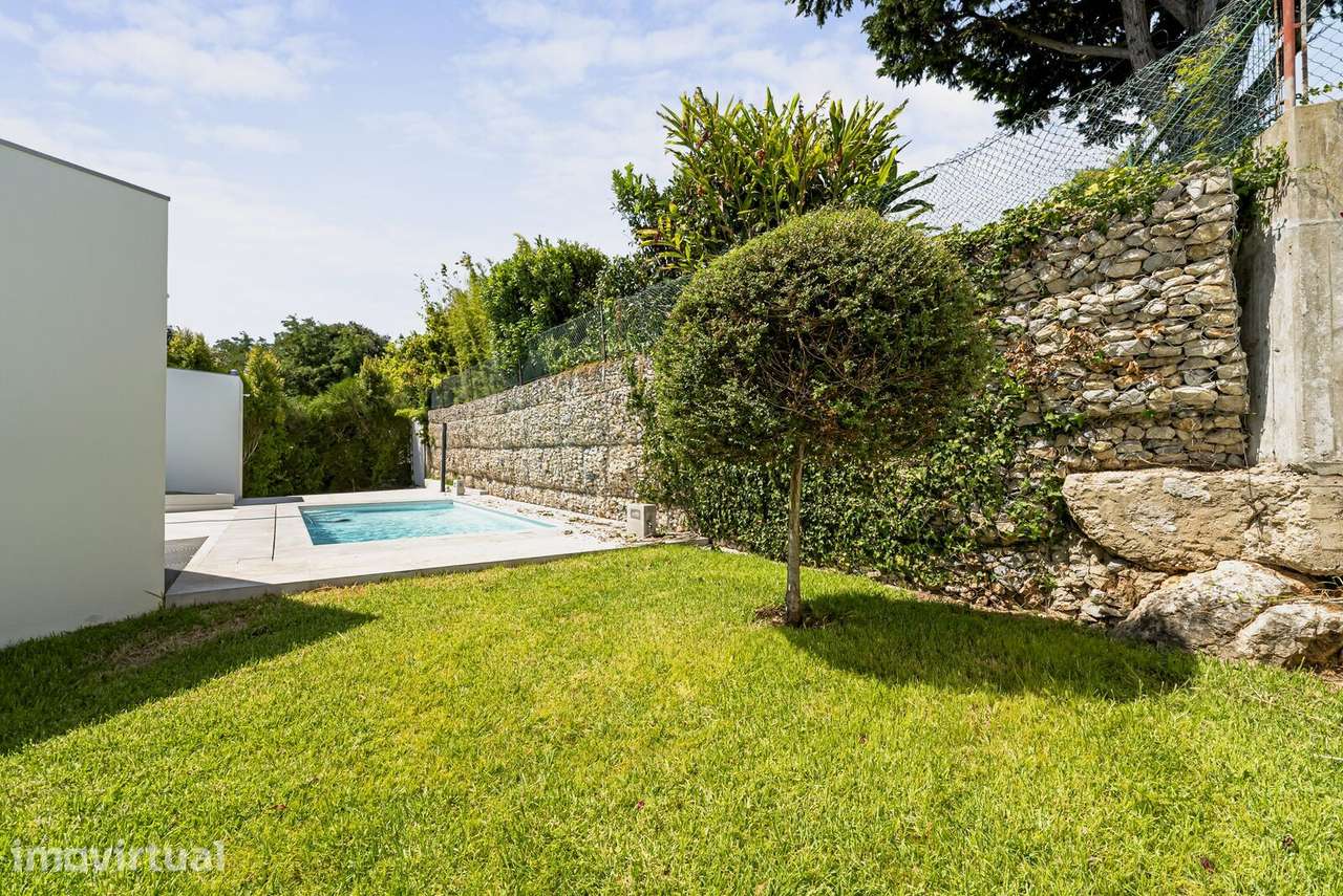 Moradia Isolada T4 com piscina, Paço de Arcos, Oeiras - Grande imagem: 4/34