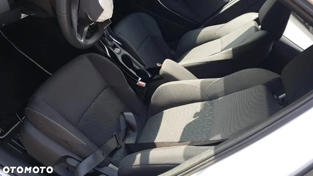 Toyota Corolla 1.8 Hybrid Comfort - 16