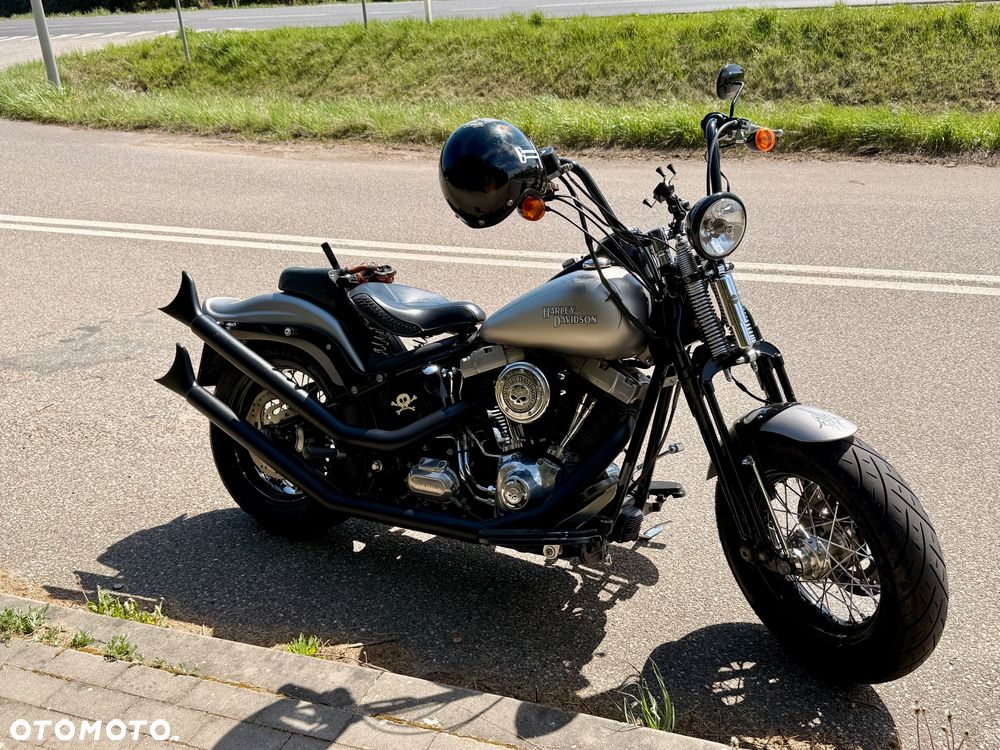 Harley-Davidson Softail Cross Bones - 12