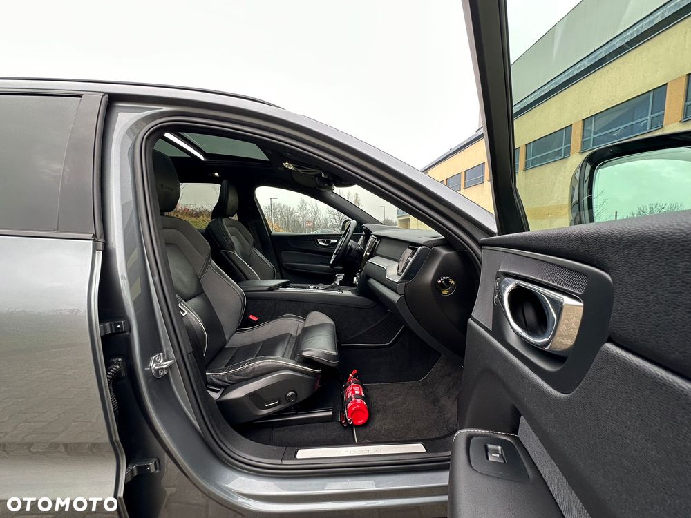 Volvo XC 60 D4 Geartronic RDesign - 20