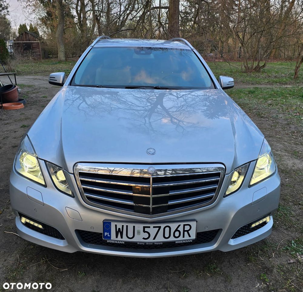 Mercedes-Benz Klasa E 350 CDI 4-Matic BlueEff Elegance - 3