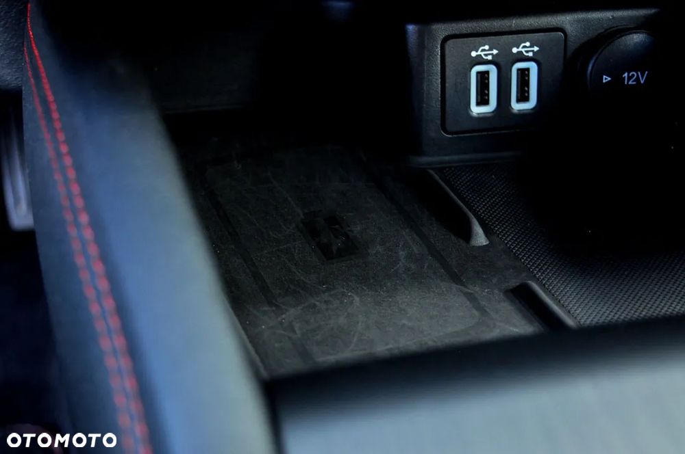 Ford Kuga 2.0 EcoBlue AWD ST-Line X - 29