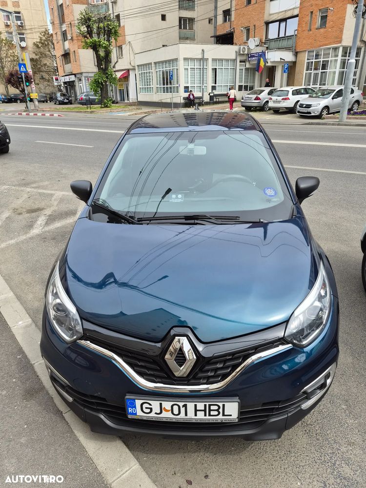 RENAULT Captur 2019