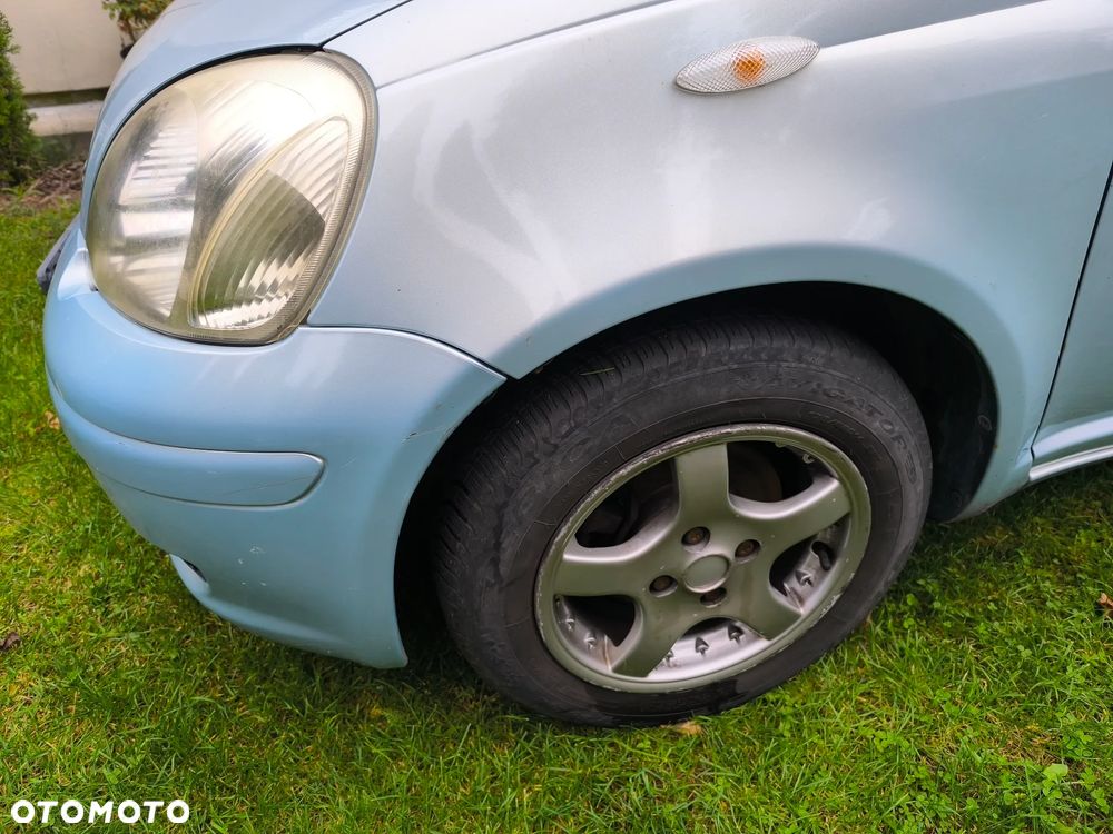 Toyota Yaris 2004 photo 5