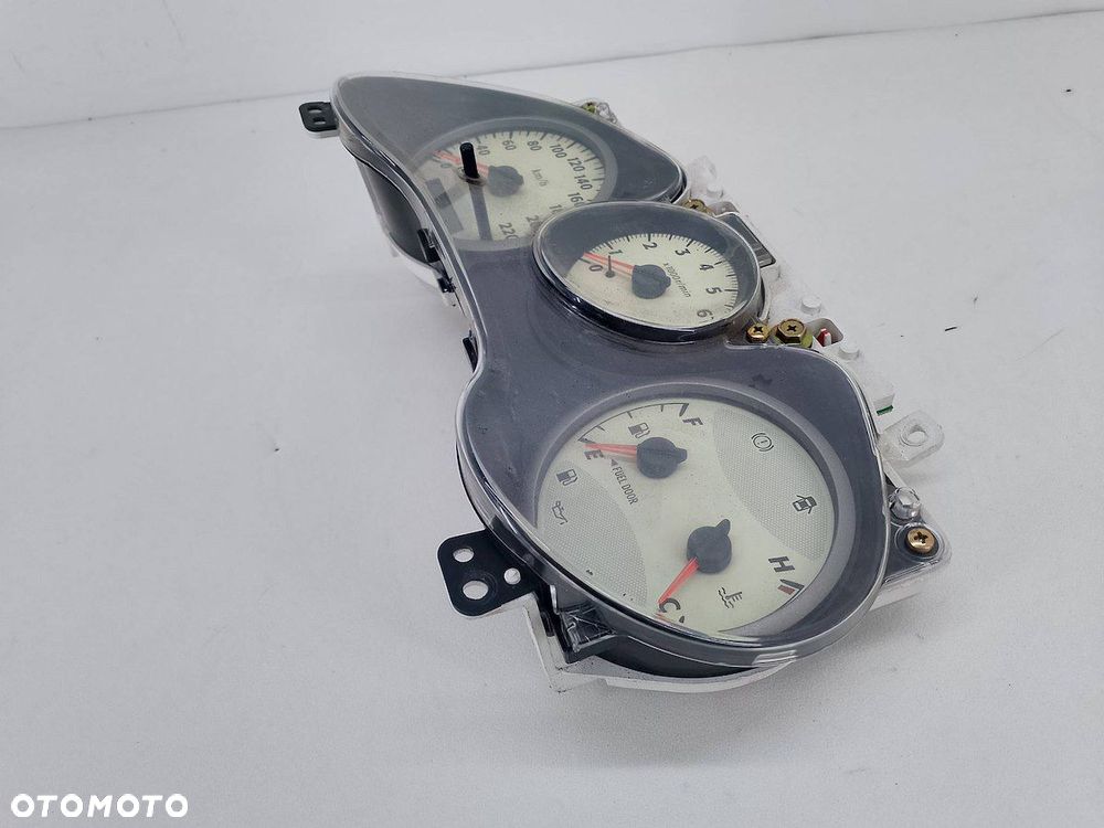 LICZNIK TOYOTA RAV4 II ( 00-06 ) 83800-42860  157510-1101 1.8 VVT-I 125KM - 6