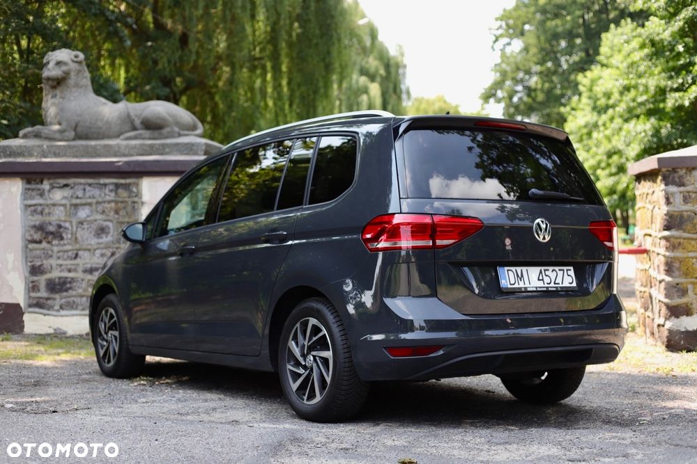 Volkswagen Touran 1.6 TDI SCR DSG Join - 11