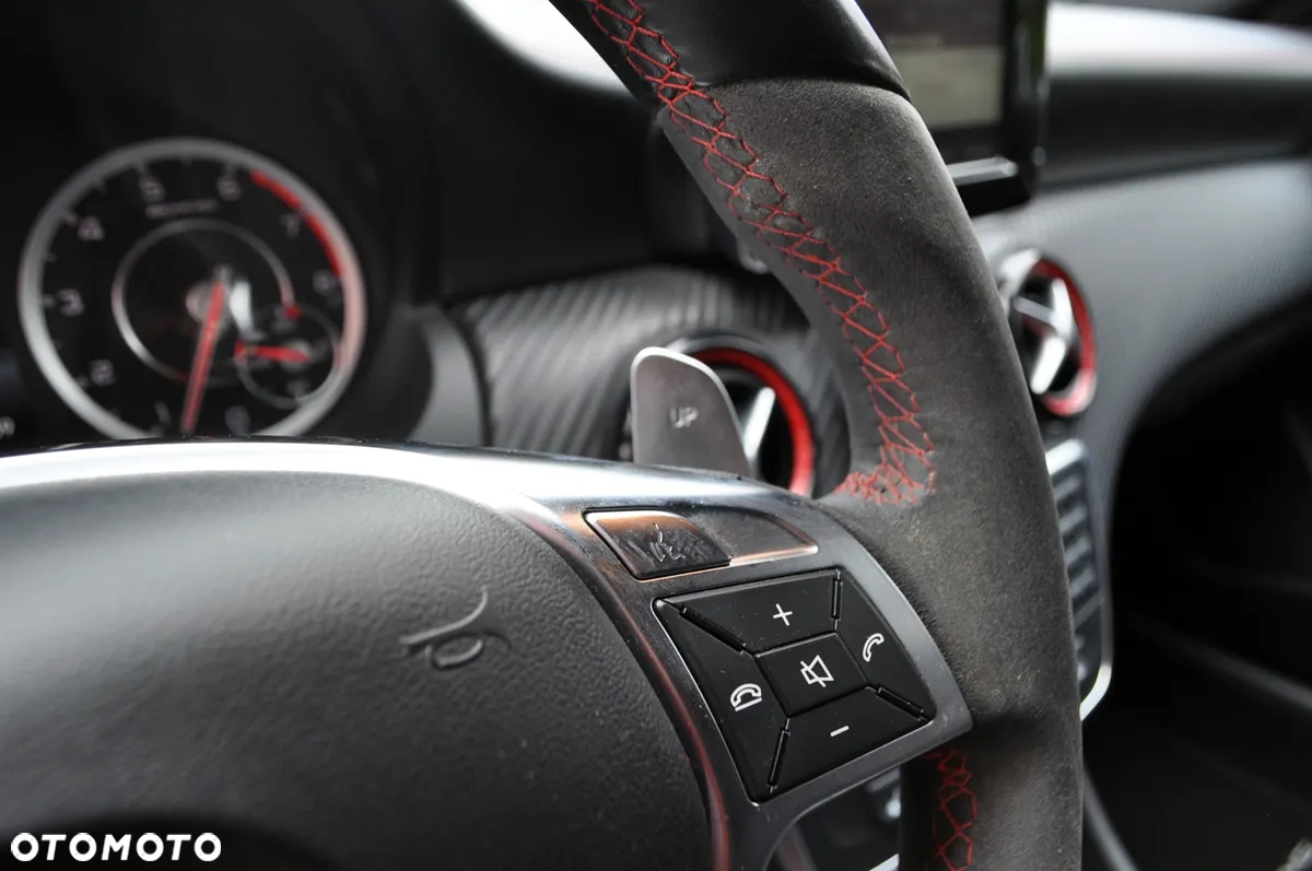 Mercedes-Benz Klasa A 45 AMG 4-Matic - 27