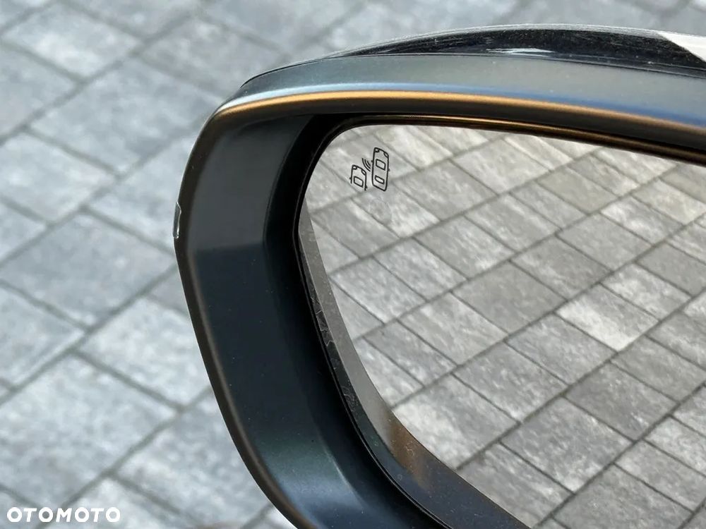 Peugeot 5008 BlueHDI 180 EAT8 GT - 6