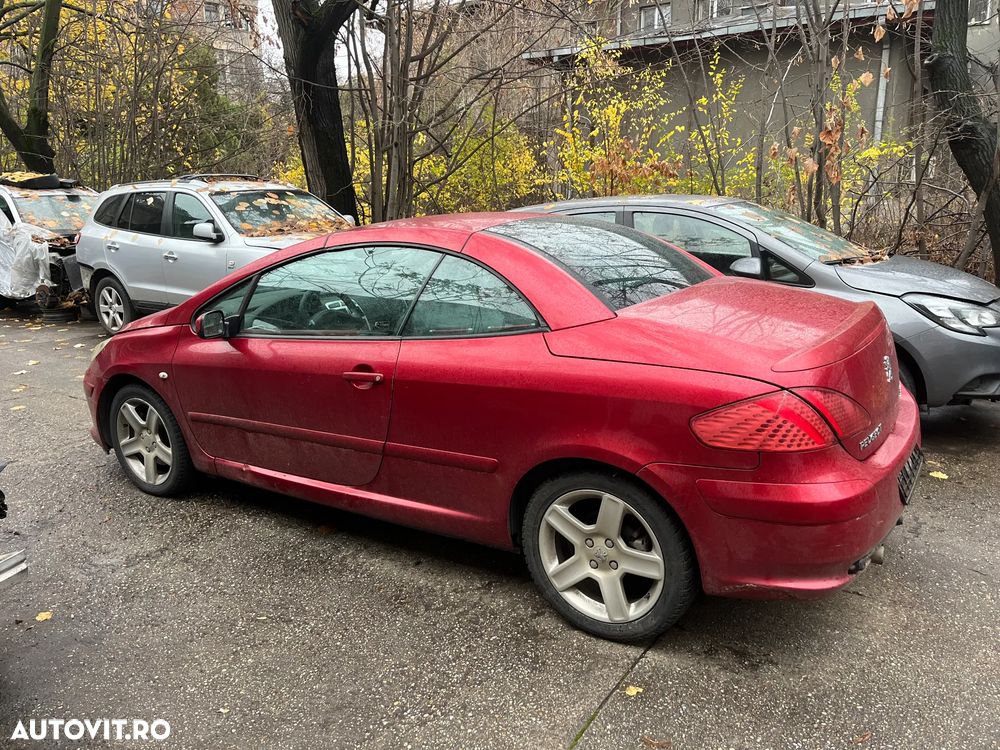 Dezmembrez Peugeot 307 cabrio facelift 2006 visiniu 2.0 benzina xenon - 2