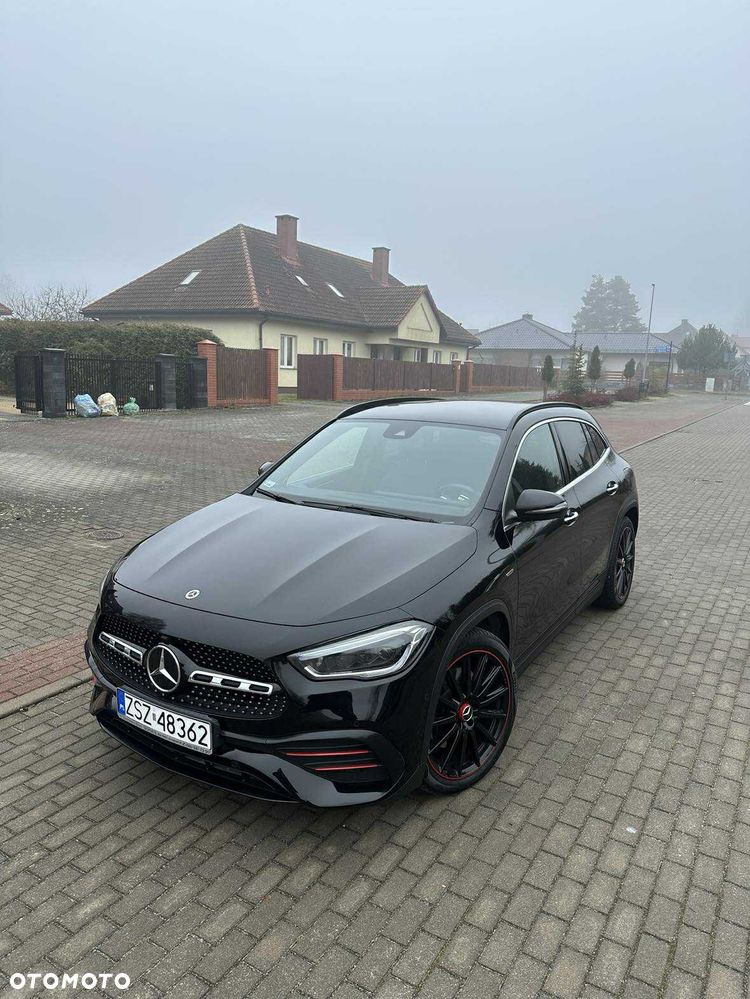 Mercedes-Benz GLA 250 Edition 1