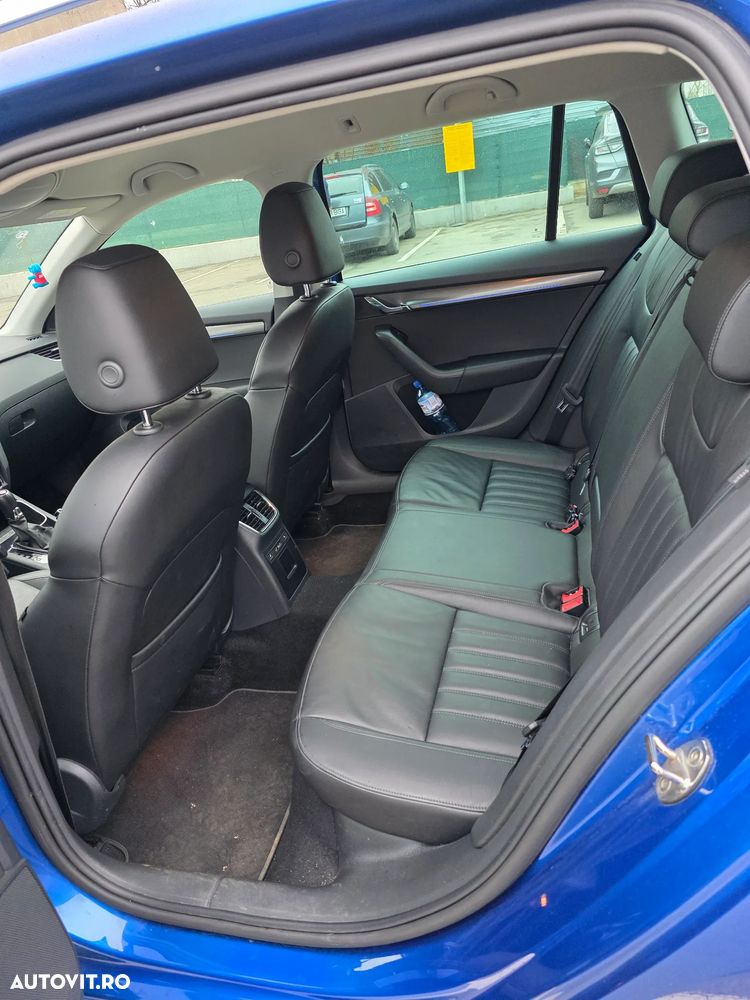 Skoda Octavia 2.0 TDI DSG Premium Edition - 9