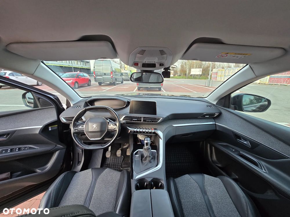 Peugeot 3008 1.6 BlueHDi Allure S&S - 18
