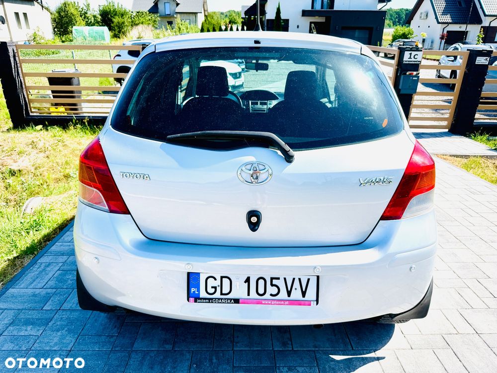 Toyota Yaris 1.33 VVT-i Multi Mode Executive - 7