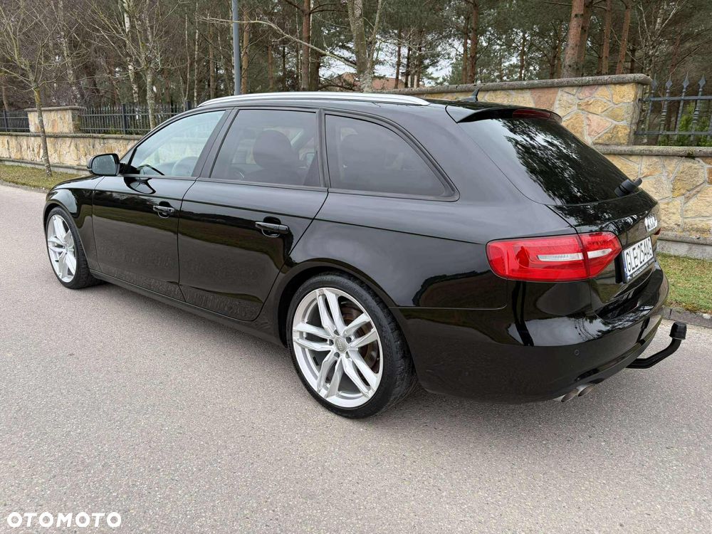 Audi A4 Avant - 10