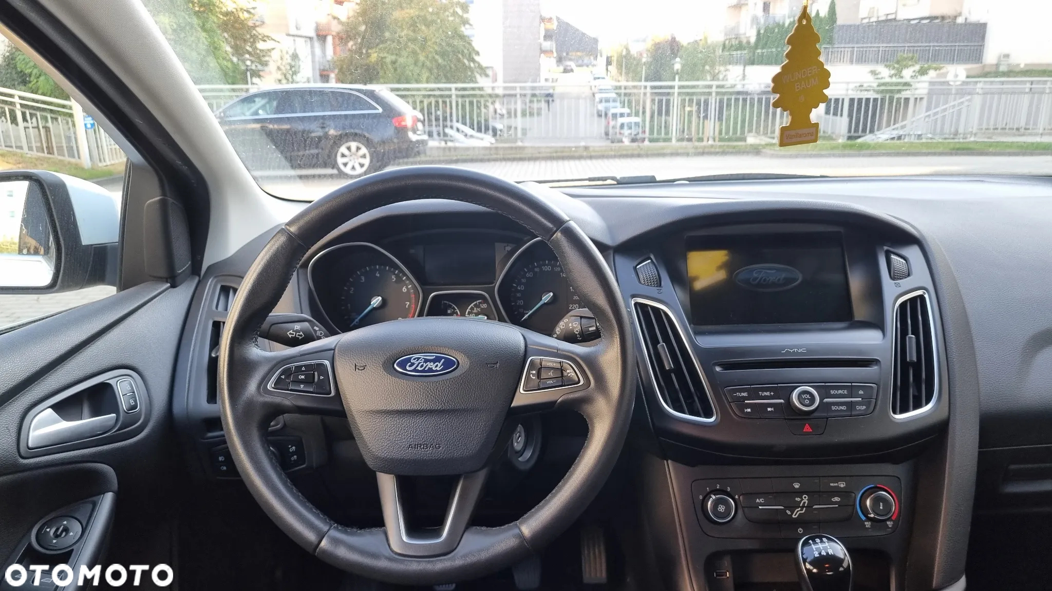 Ford Focus 1.0 EcoBoost Trend ASS - 11