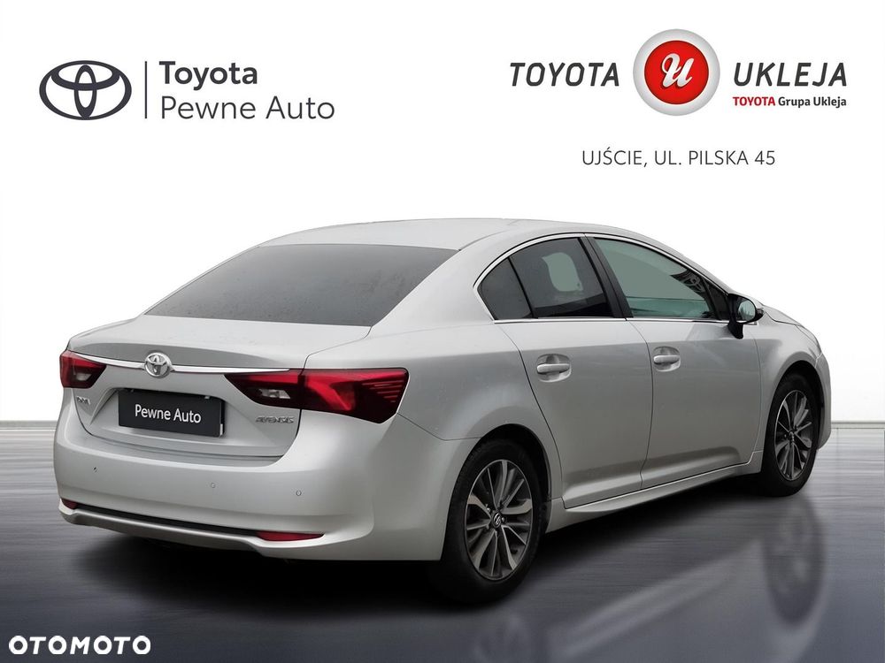 Toyota Avensis - 2