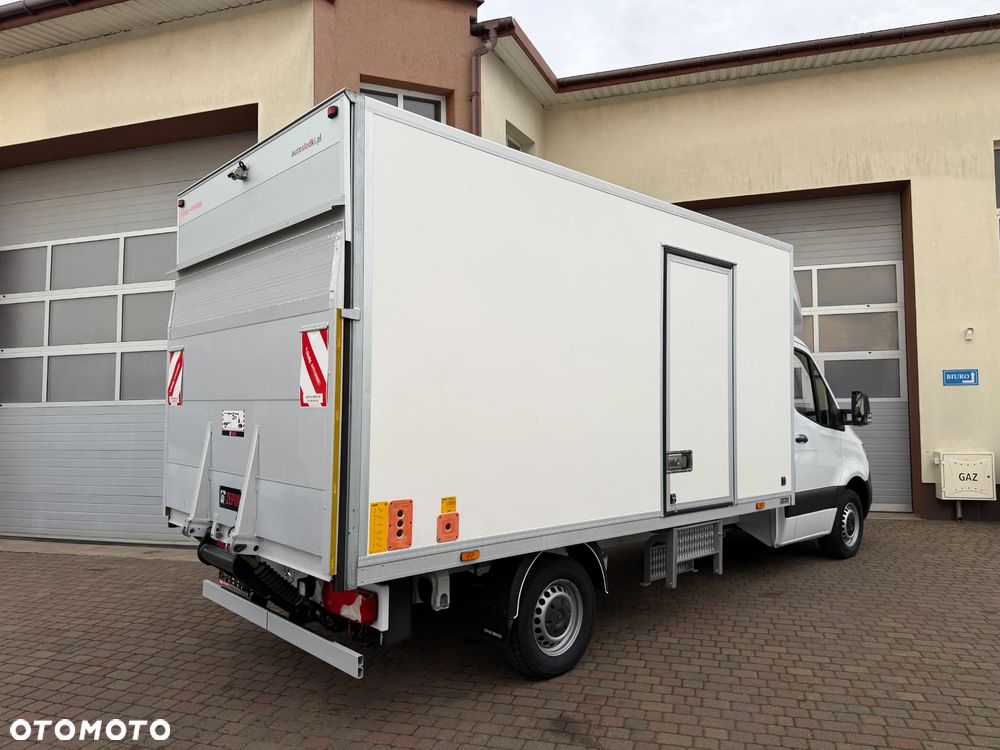 Mercedes-Benz Sprinter 3,0 319 Izoterma Winda - 7